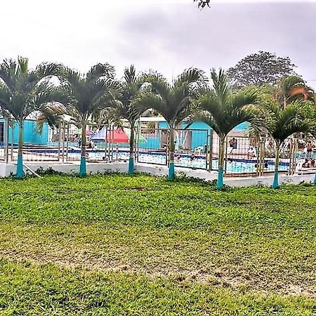 Apartmán Puerto Esperanza - Cabaplan Tonsupa Exteriér fotografie