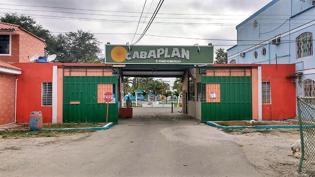 Apartmán Puerto Esperanza - Cabaplan Tonsupa Exteriér fotografie